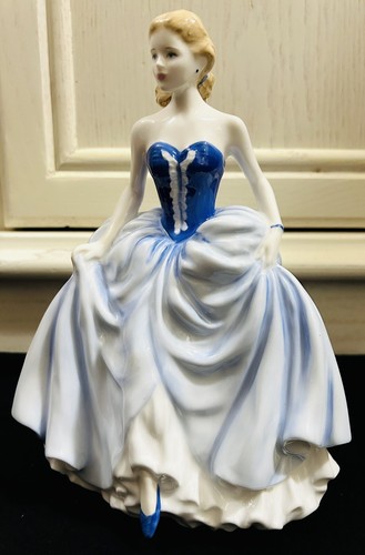 Royal doulton figurines - royal,