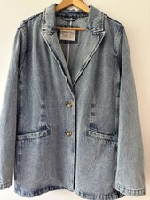 Levi’s Women’s Spring