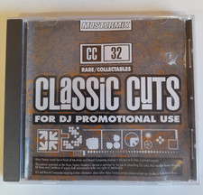 Mastermix Classic Cuts CD 32 Rare Collectables VGC