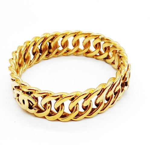 Chanel bangle gold 1949942 - chanel,