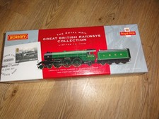 HORNBY R3073 LNER CLASS 1