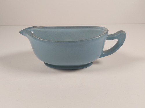 Vintage pyrex blue gravy boat - blue,