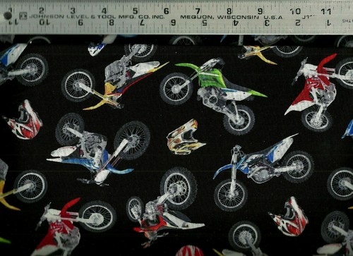 Elizabeth studio motocross - studio,