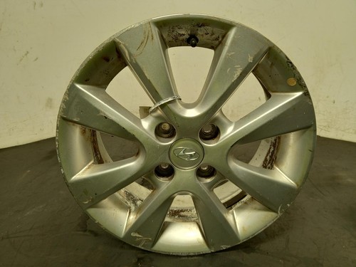 Hyundai i20 alloy wheel - hyundai,