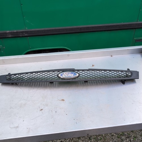 Fiesta mk6 front grille - fiesta,