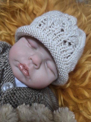 Newborn size romper outfit - size,
