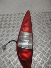 FORD MONDEO GHIA X E3 4 DOHC