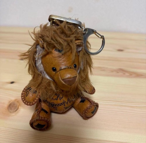 Mcm lion key - lion,