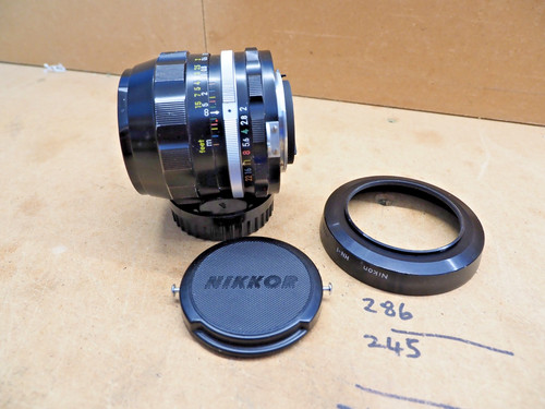 Nikon 28mm classic - nikon,