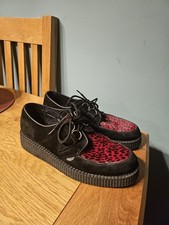 Mens underground shoes size 10