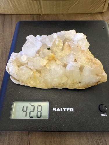 Quartz crystal cluster - quartz,