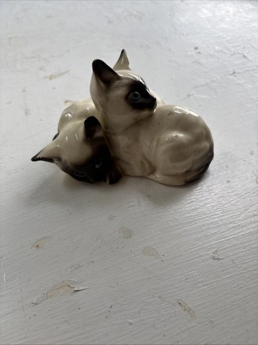 Royal doulton siamese - royal, cats