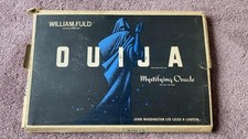 William Fuld Ouija Board in original box Very good condition 