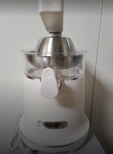 Hurom Fully Automatic Squeezer