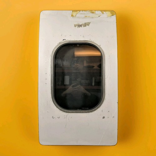 Boeing 757 200 - boeing, window