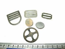 WW 2 World War 2 military uniform equipment buckles, buttons dog tag detecting