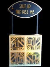 Photo Op & Facade - Gatsby