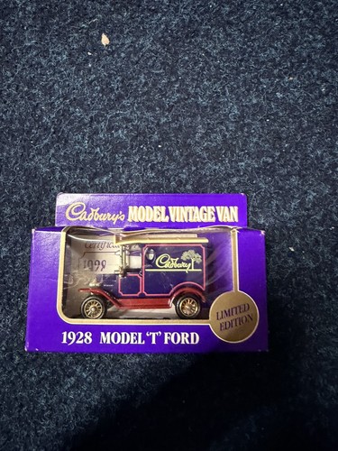 Lledo cadbury die - cadbury's,