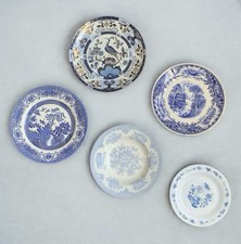 5 Vintage Mismatched Plates/Bowl Wall Gallery Farmhouse Cottage White Blue