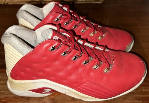 Rare authentic red white - rare!, red/white