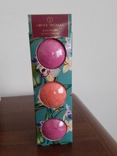 Oliver Thomas  Bath Fizzers