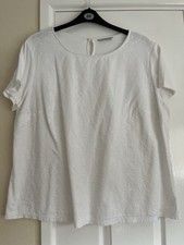 Ladies White Top Size 22 -
