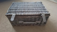 Wicker hamper basket - ,