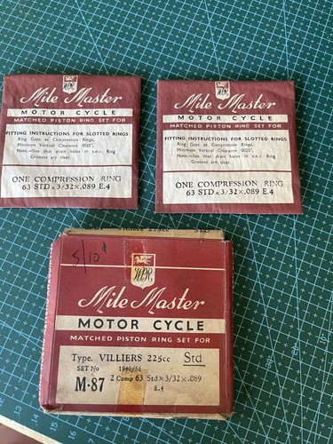 Villiers 225cc piston rings - ,