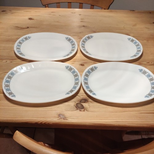 Pyrex chelsea steak plates 4 - pyrex, x