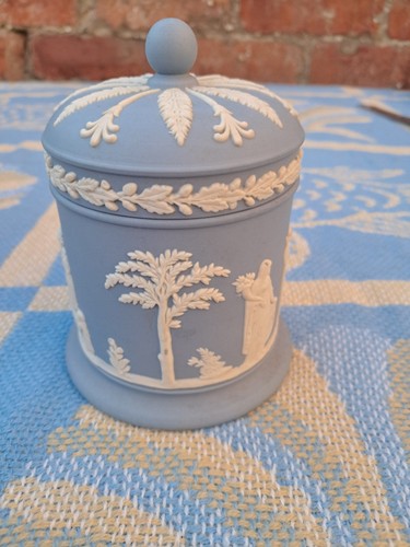 Vintage wedgwood blue white - wedgwood, &