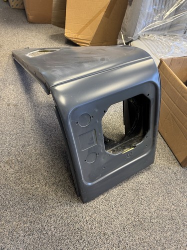 Land rover defender osf inner - rover,