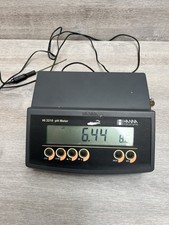 HI 2210 Hanna Instruments ph Meter with mV source