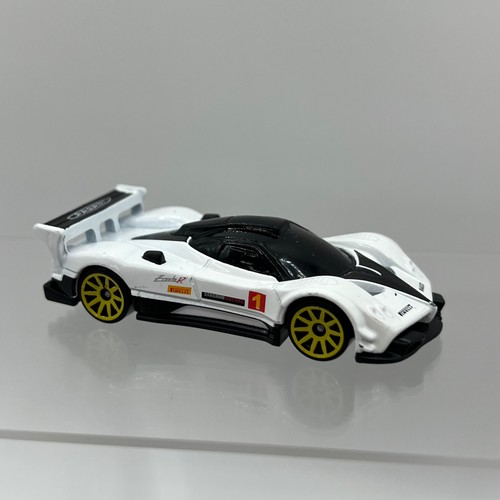 Hot wheels pagani zonda - wheels, r