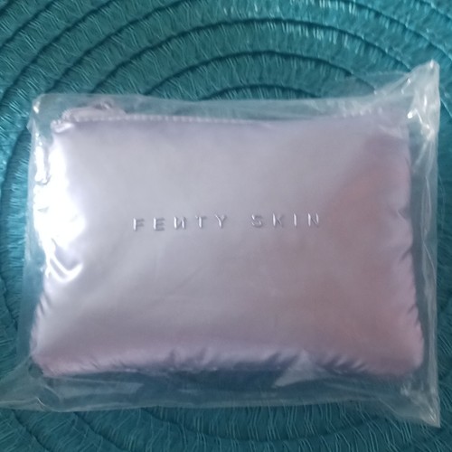 Fenty skin purple plastic - skin,
