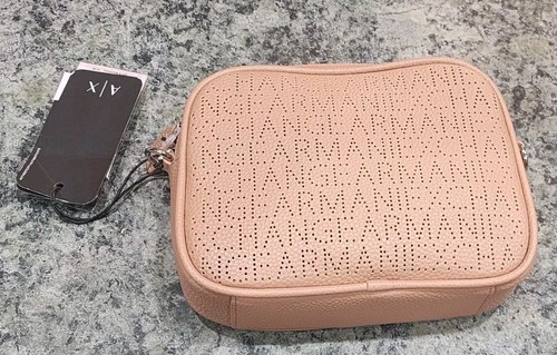 Armani exchange camel logo - camel,