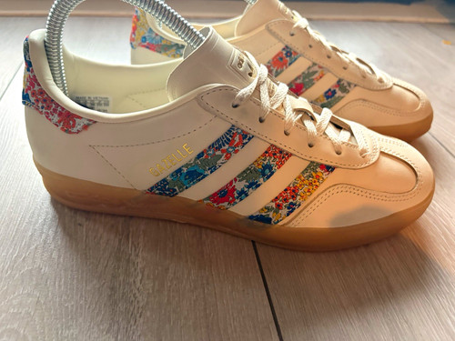 Adidas liberty london gazelle - adidas,