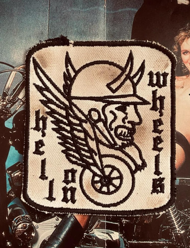 Hell wheels vintage biker - on,