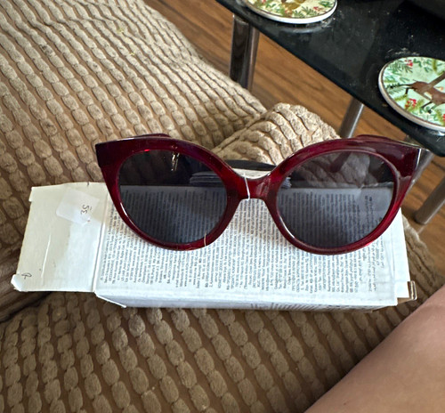 Women cat eye sunglasses - cat,