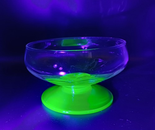 Vintage 1930s uranium - vintage,