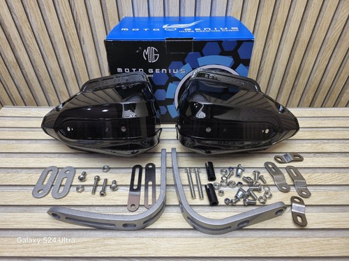 Hand guard tinted black - "hand,