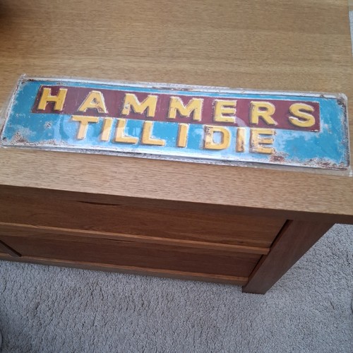 Hammers till die - i, west