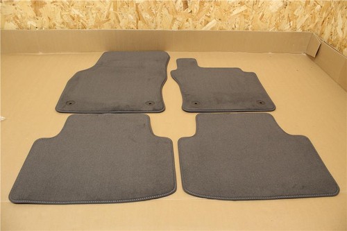 3g2863011quf carpet mat - carpet,