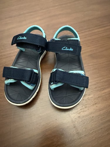 Clarks toddler surfing tide - surfing,