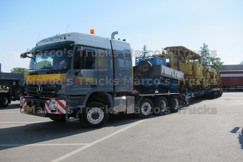 Truck photo mercedes benz - truck,