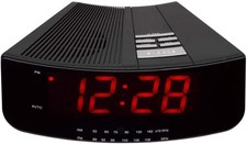 Logik Lcran12 Lcr Analogue Fm/Am Clock Radio With Alarm & Snooze