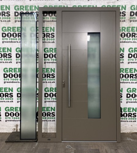 Aluminium front door - door, with