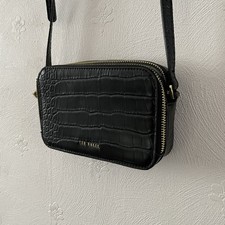 TED BAKER STINA DOUBLE ZIP MINI CAMERA BAG - BLACK CROC EFFECT