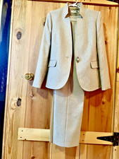 Tahari ASL Women Pant Suit