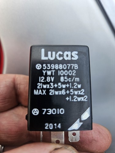 Landrover discovery lucas - landrover,