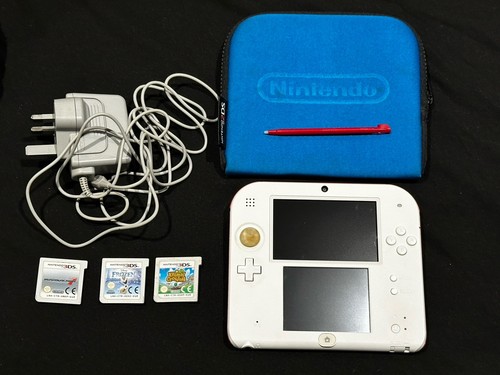 2ds with stylus charger - with, stylus,